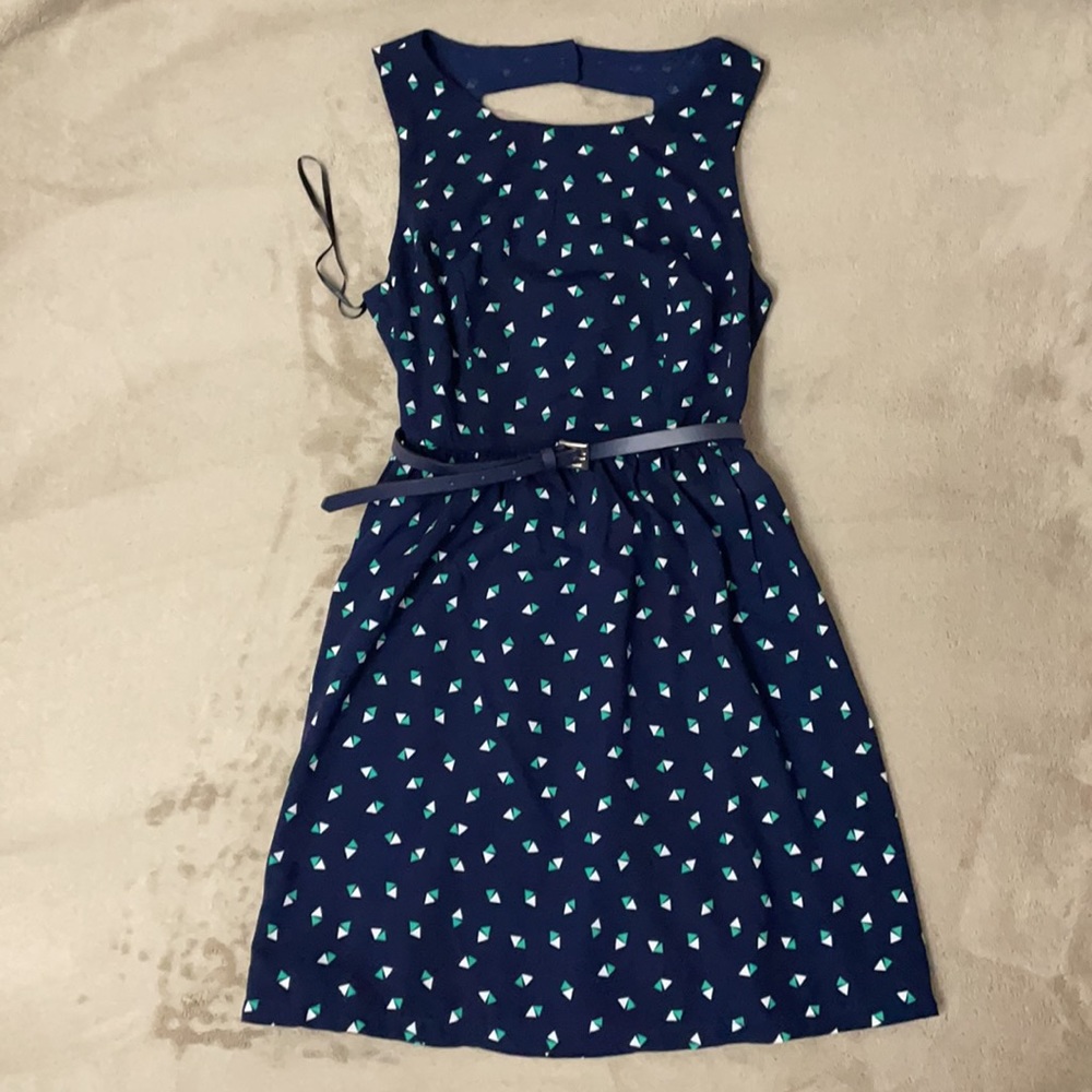 FOREVER 21 Dress